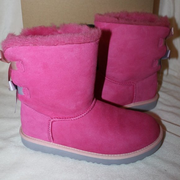 NIB UGG BAILEY BOW YOUTH 6 WOMEN'S 8 WATER RESISTANT SUEDE SHEARLING BOO… - Picture 2 of 9